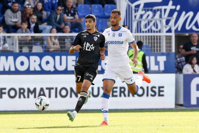 东契奇47+12独行侠终结火箭11连胜 公牛克狼队