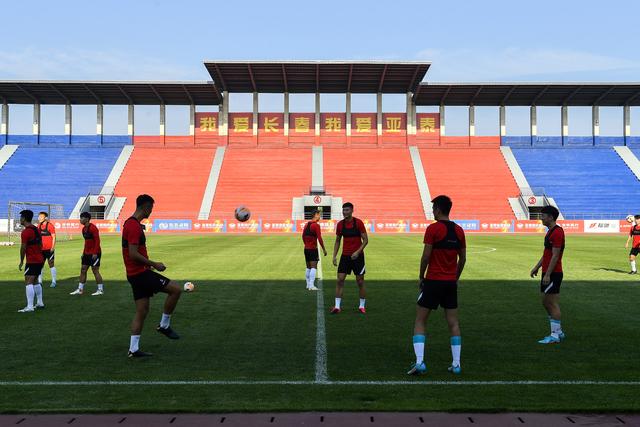 历史时刻！詹姆斯跨越40000分里程碑 历史唯一