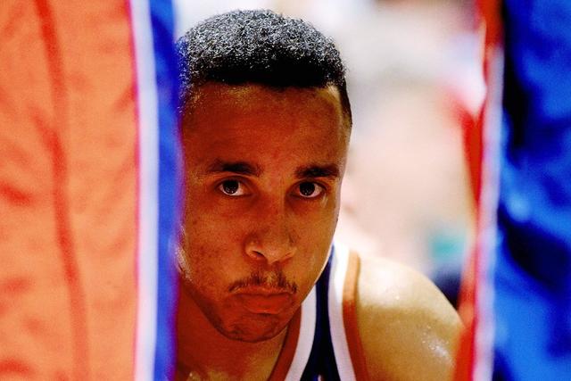 奥运-中国三人男篮不敌美国 张宁7分赵嘉仁9分