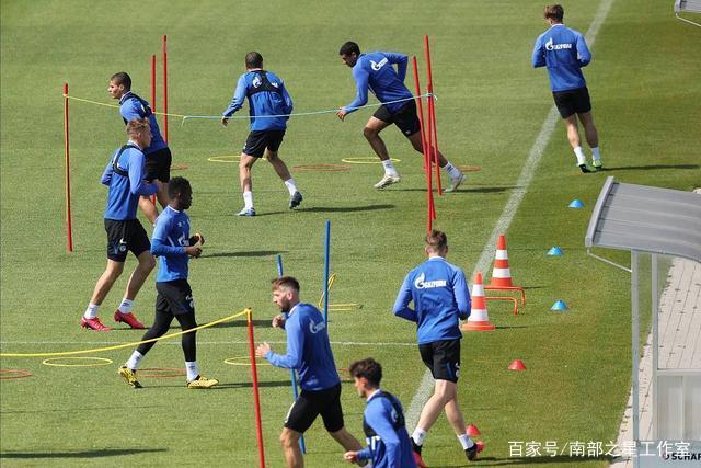 意甲-穆阿尼处子球卢卡库点射 尤文1-2那不勒斯