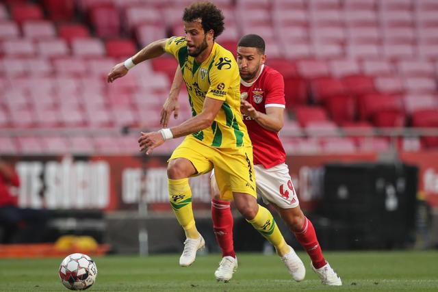 赵继伟缺阵辽宁负青岛 杨瀚森17+9付豪13分