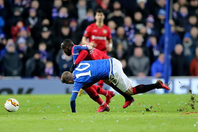 赵继伟19+7弗格23分 辽宁6人上双大胜江苏